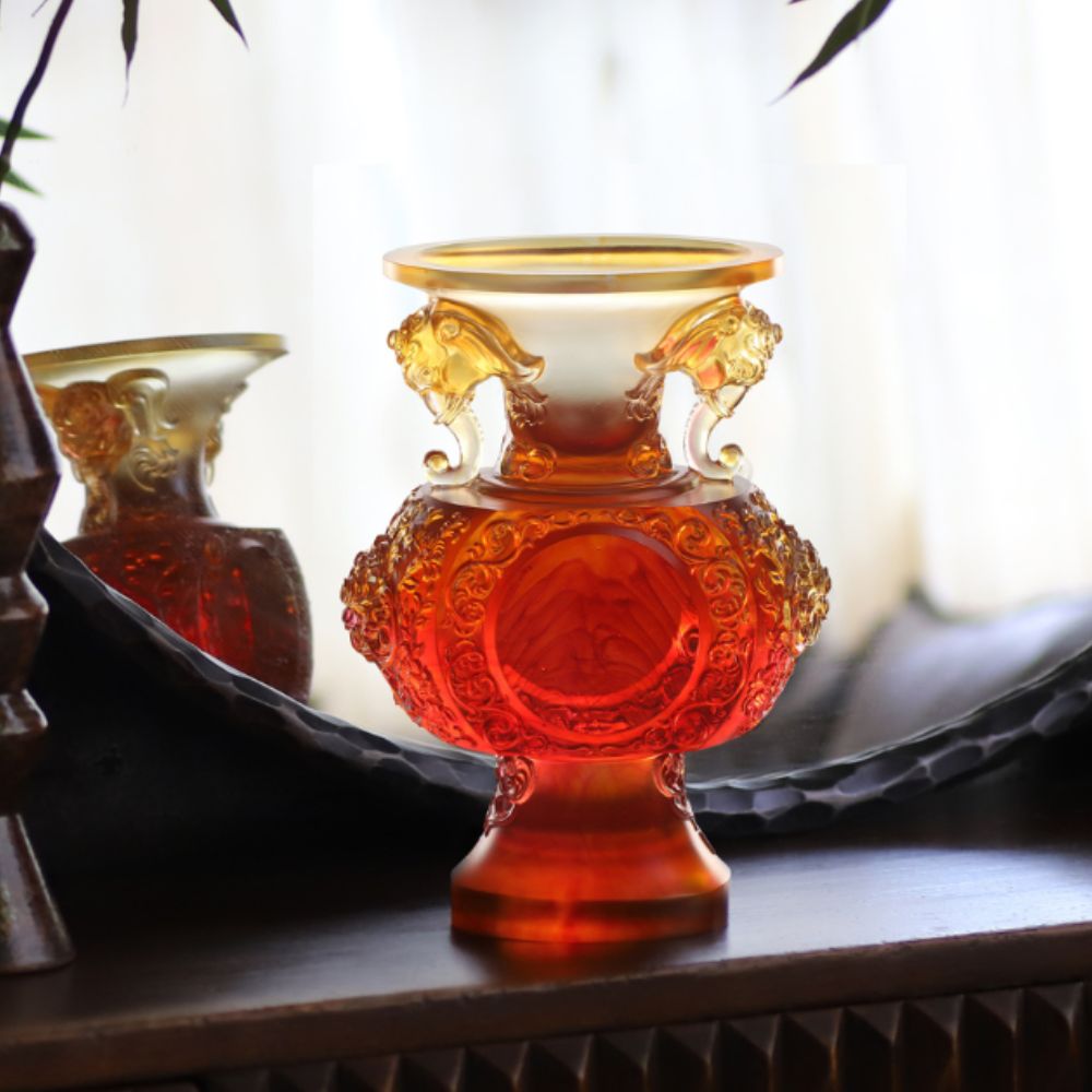 LIULI Crystal Art, Crystal Chinese Vessel, Ascend and Gaze Upon Glory