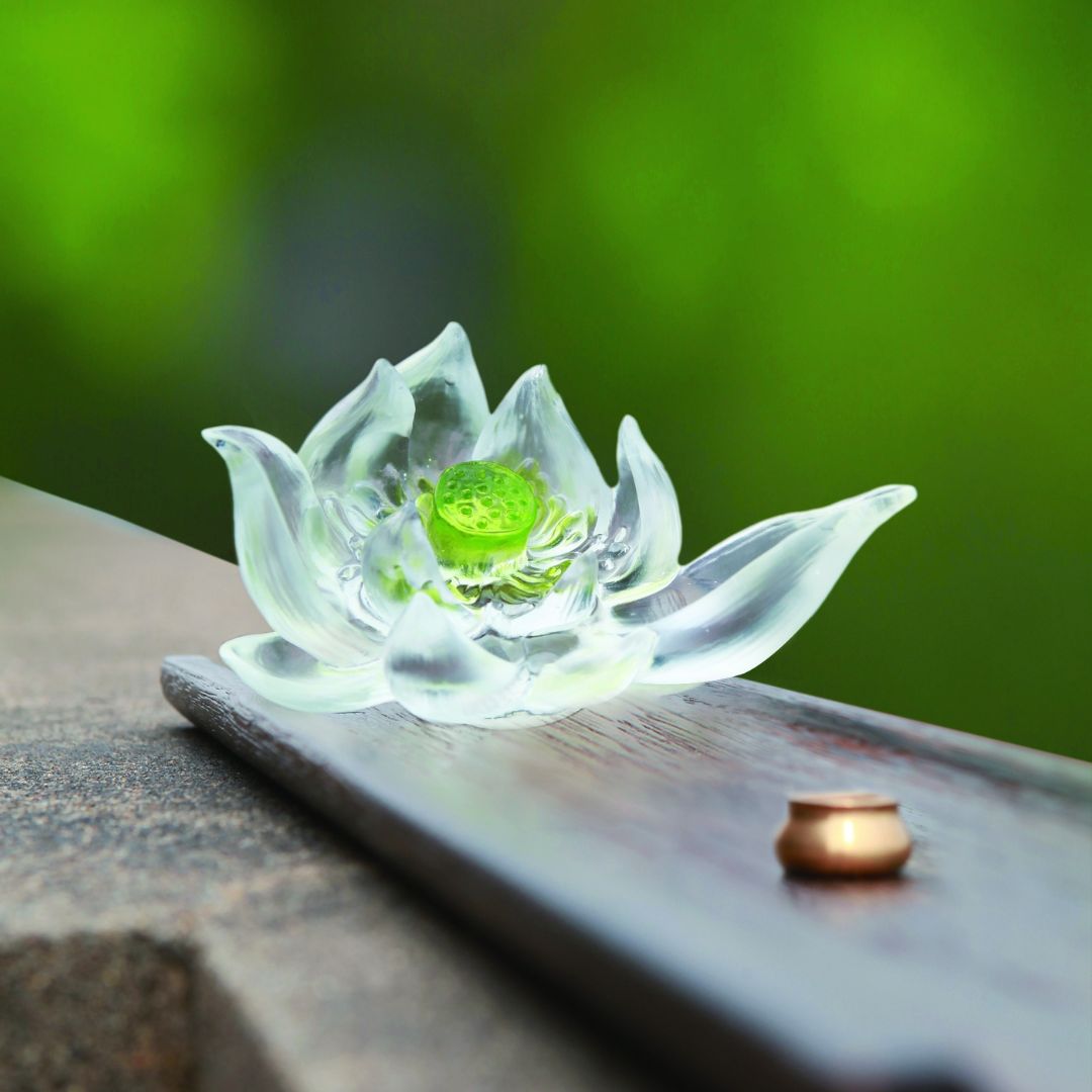 LIULI Flower Lotus Figurine | Your Tranquil Heart